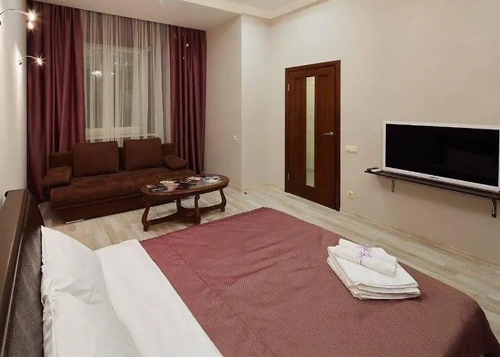 у центрі міста опера Leópolis